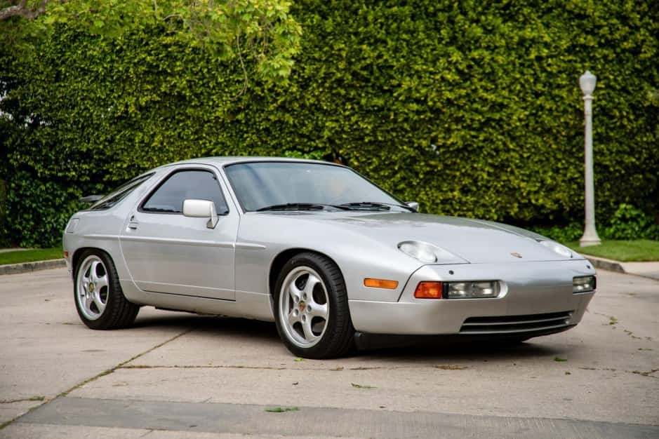 1987 Porsche 928 sold for $22,500