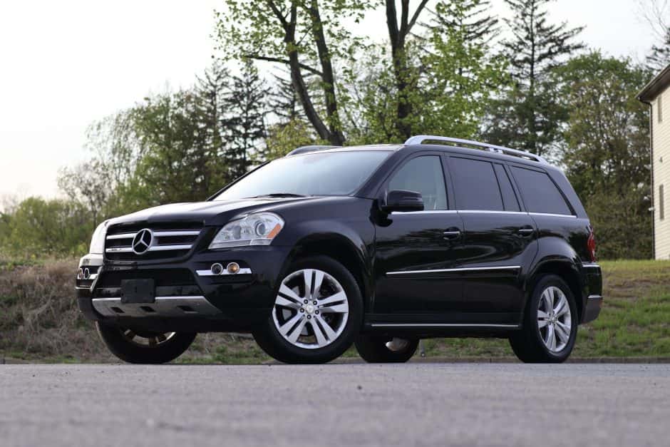 2011 Mercedes-Benz GL & GLS-Class sold for $17,000