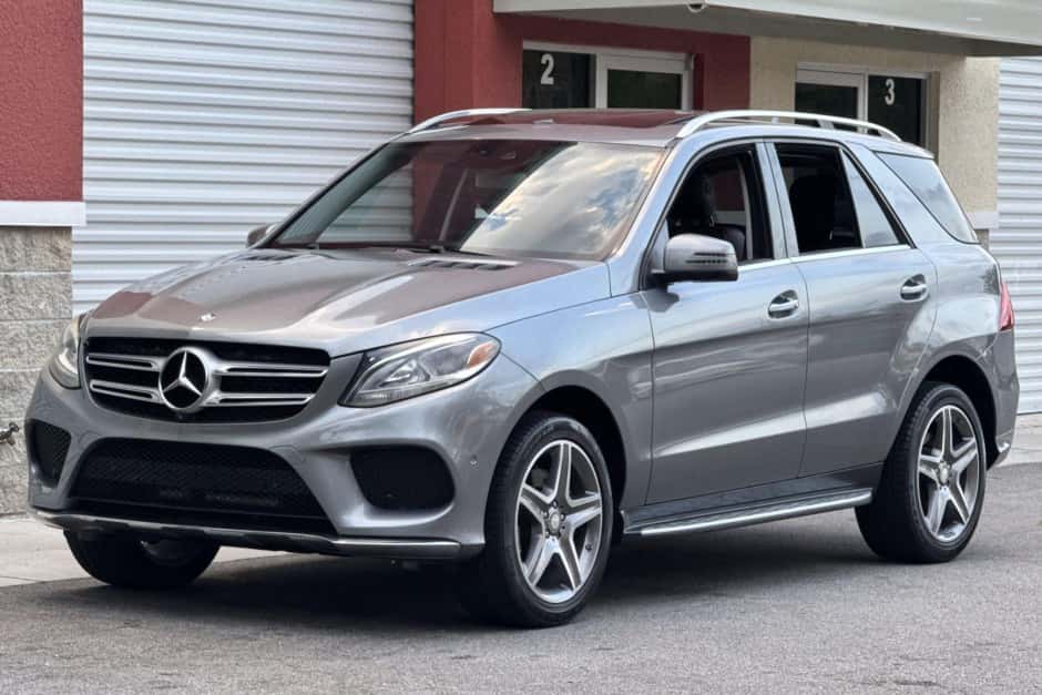 2016 Mercedes-Benz M-Class & GLE-Class sold for $18,000