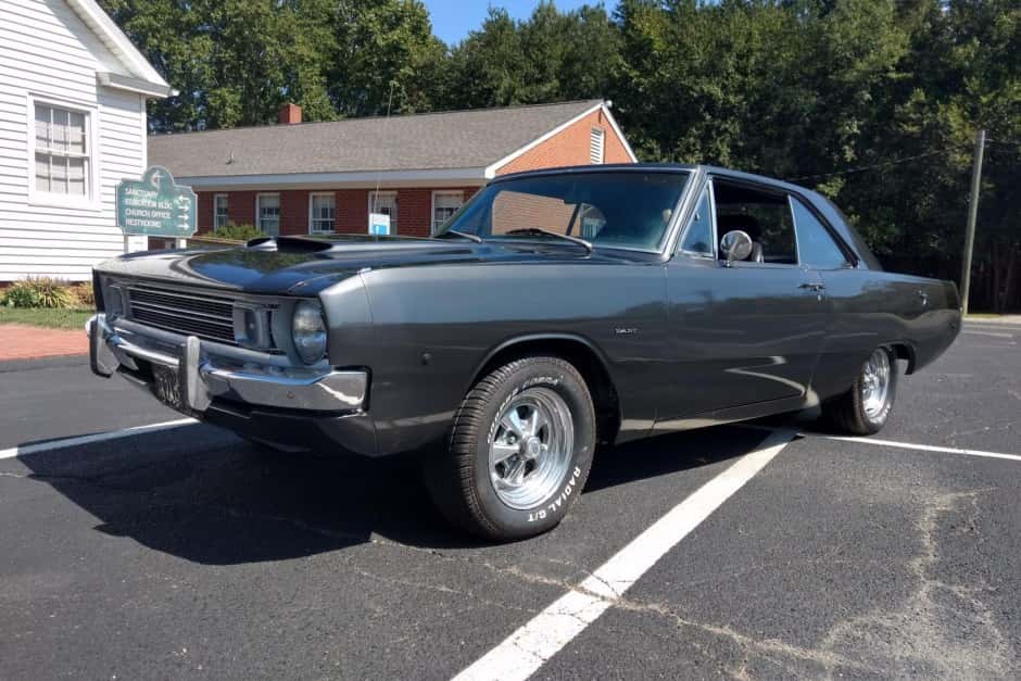 1972 Dodge Dart sold for $13,501