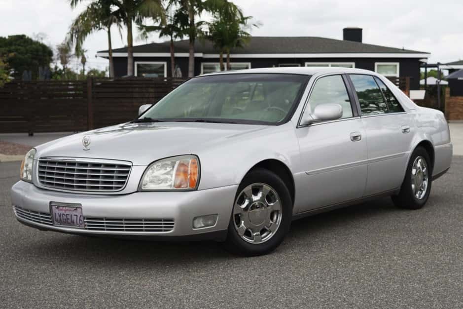 2001 Cadillac DeVille sold for $3,950