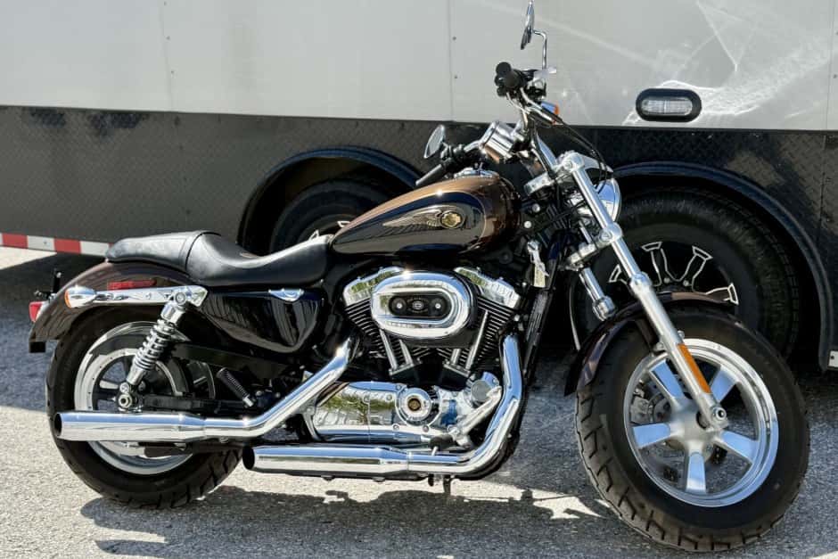 2013 Harley-Davidson Sportster sold for $7,700