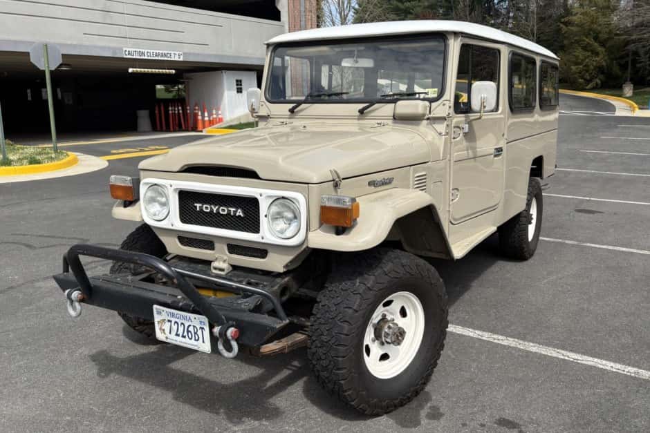 1984 Toyota Land Cruiser FJ45 sold for $22,000