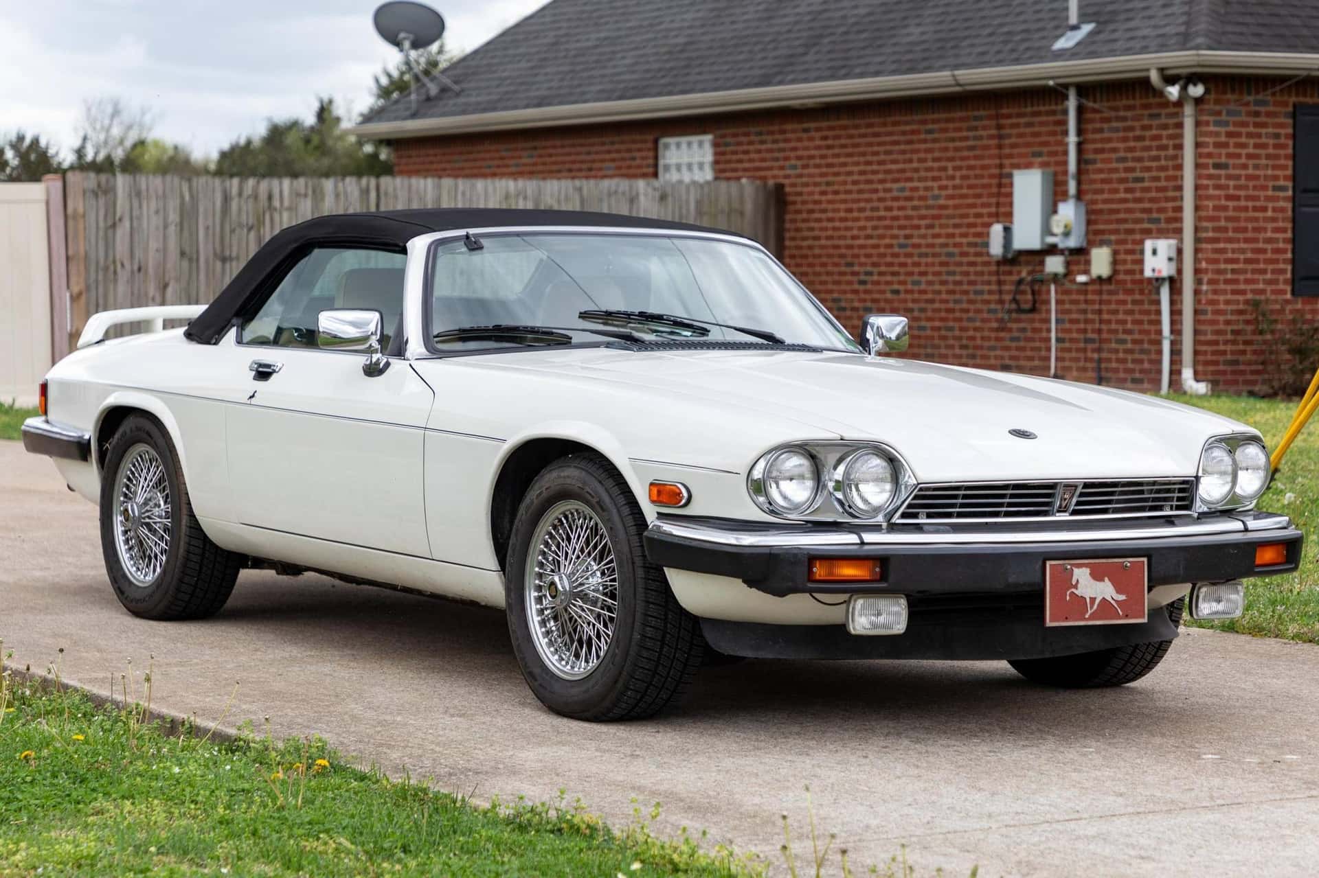 1990 Jaguar XJS sold for $7,500