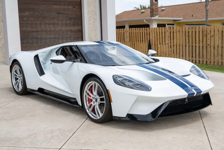 2022 Ford GT 2nd Generation sold for $845,000