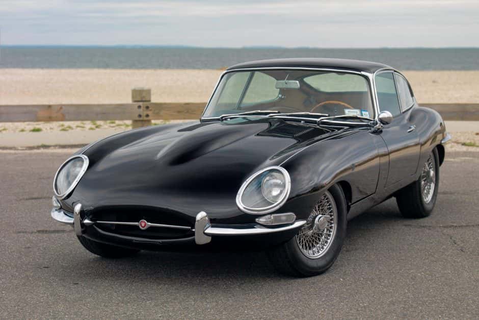 1963 Jaguar XKE Series I sold for $86,000