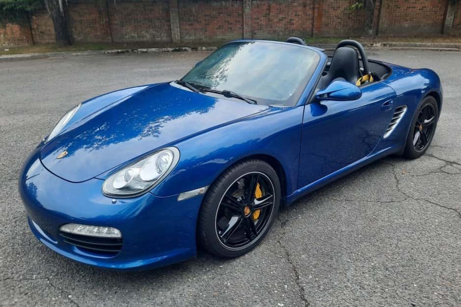 2012 Porsche 987 Boxster sold for $22,222