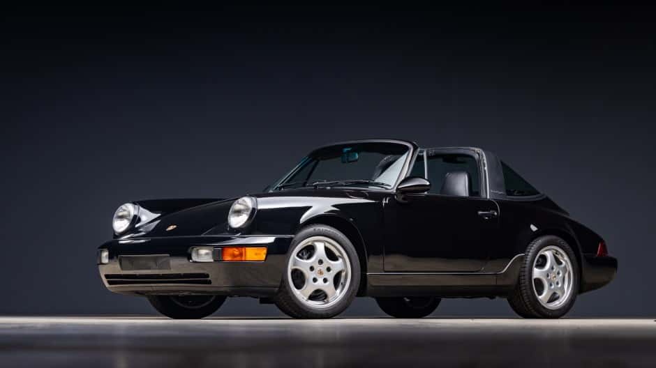 1993 Porsche 964 911 (Non-Turbo) sold for $95,000