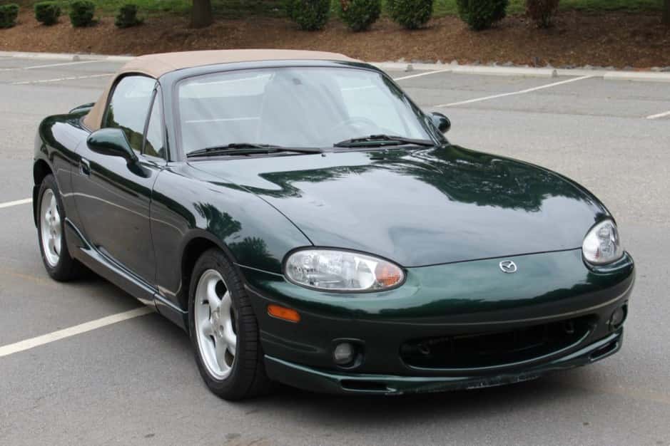 1999 Mazda NB MX-5 Miata sold for $13,500