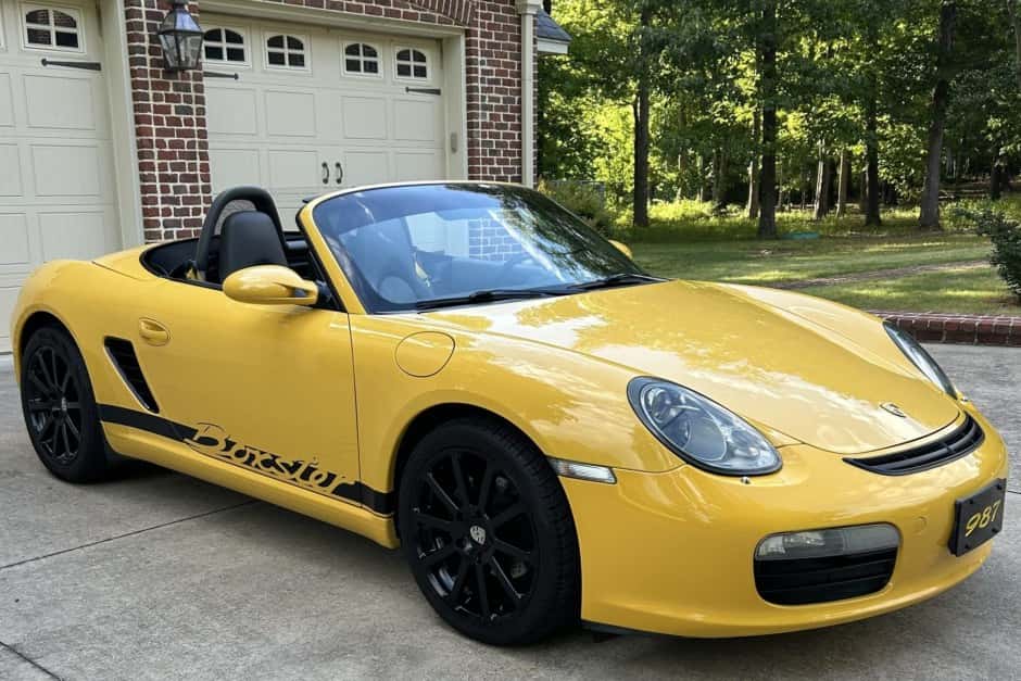 2006 Porsche 987 Boxster sold for $23,750