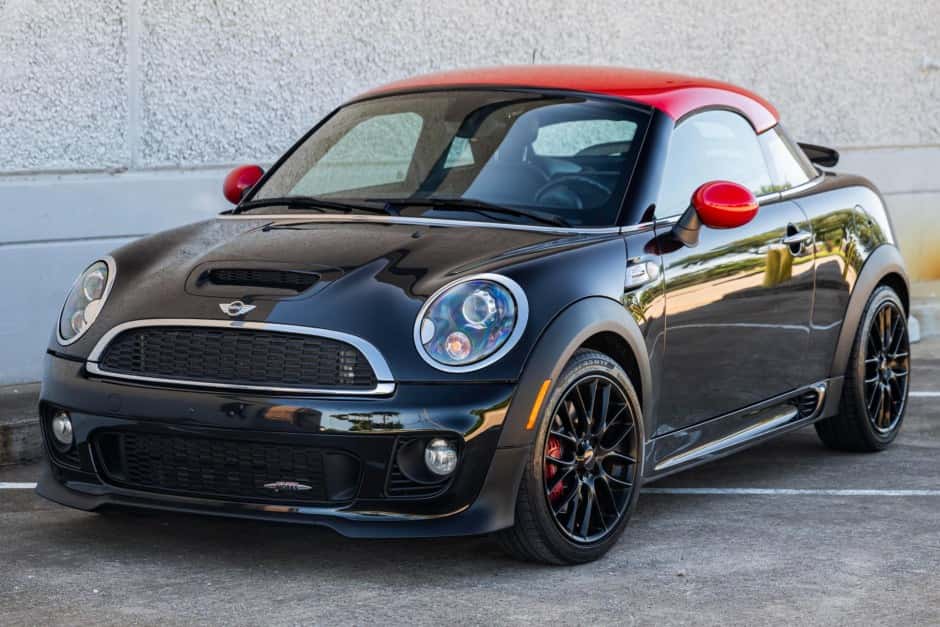 2012 Mini R58 & R59 Coupe & Roadster sold for $13,250