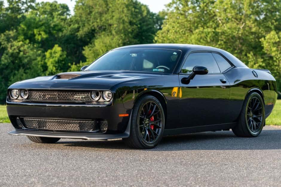 2015 Dodge Challenger SRT Hellcat sold for $36,000