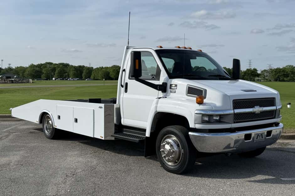 2003 Chevrolet Kodiak sold for $41,000