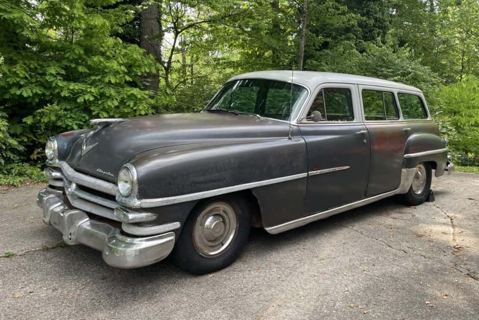1953 Chrysler Town & Country sold for $15,500