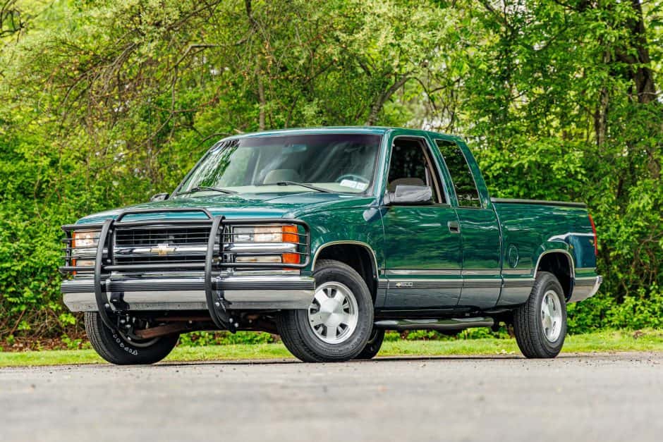 1998 Chevrolet C/K GMT400 (1988-2002) sold for $25,500
