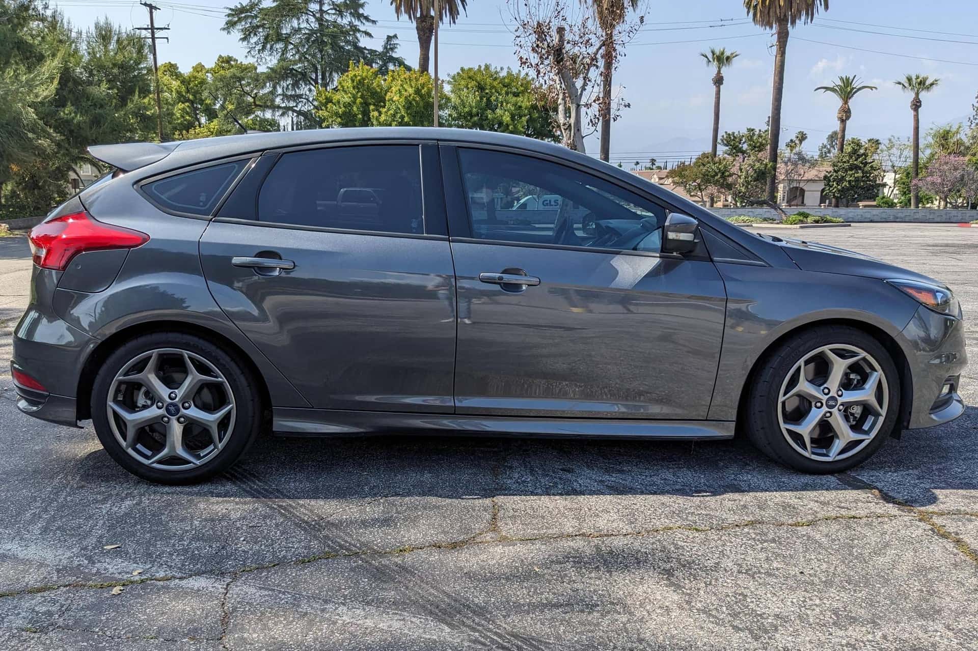 2016 Ford Focus sold for $15,300
