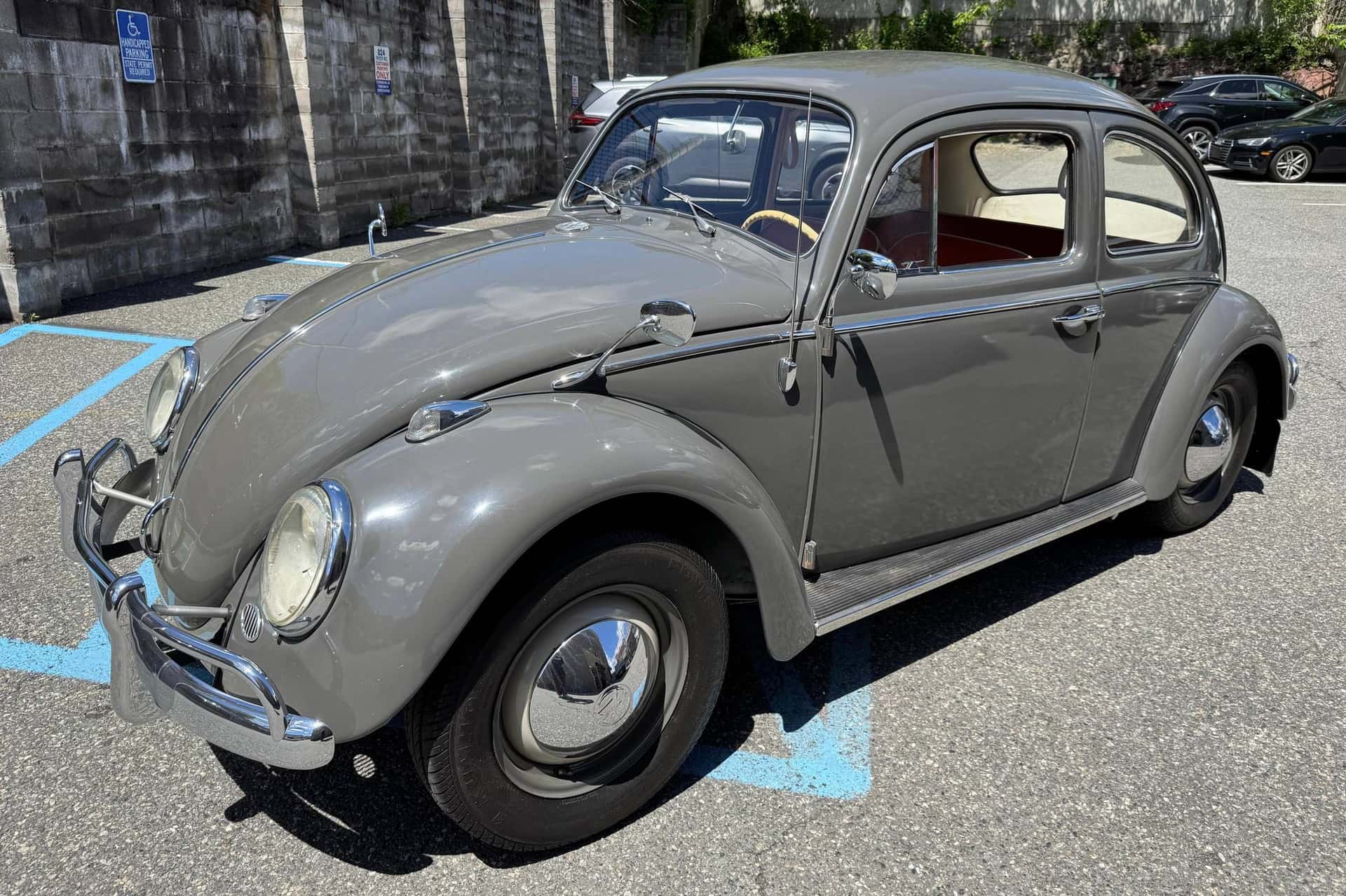 1963 Volkswagen Beetle sold for $8,150
