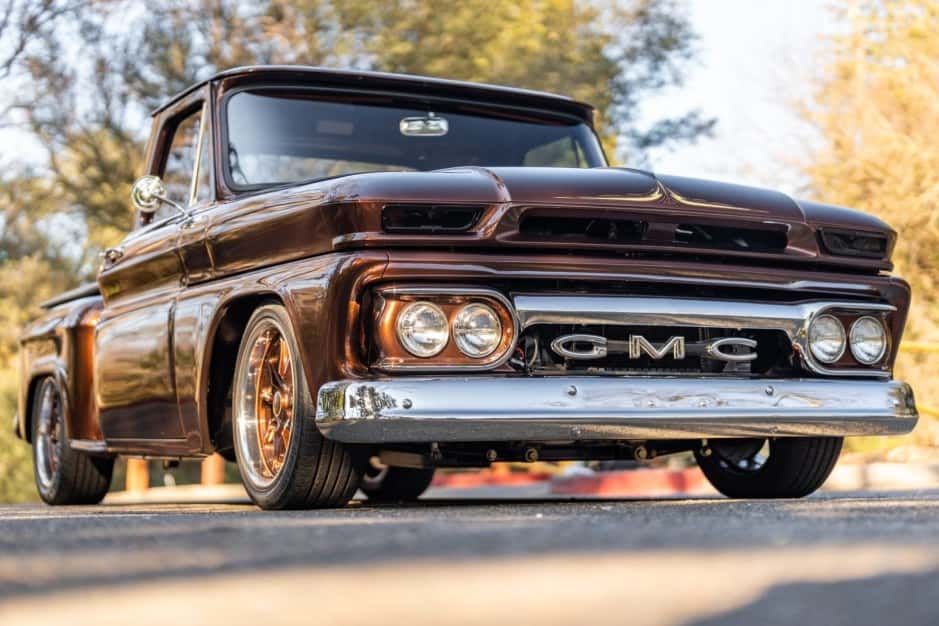 1965 GMC C/K 1960-1966 sold for $60,500