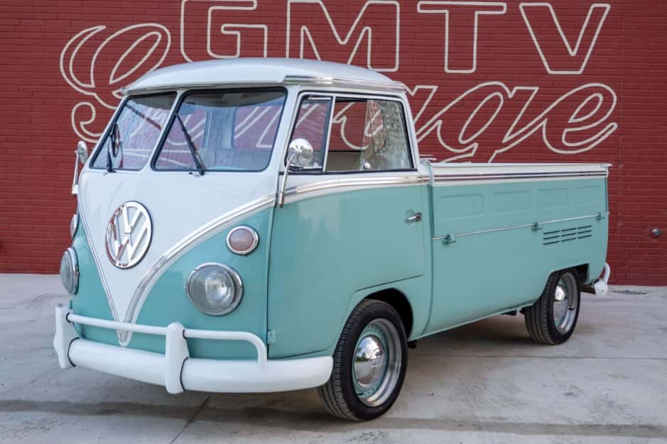 1973 Volkswagen Bay-Window Pickup sold for $30,000