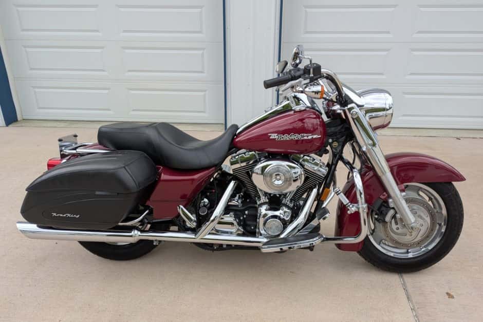 2006 Harley-Davidson Touring sold for $8,000