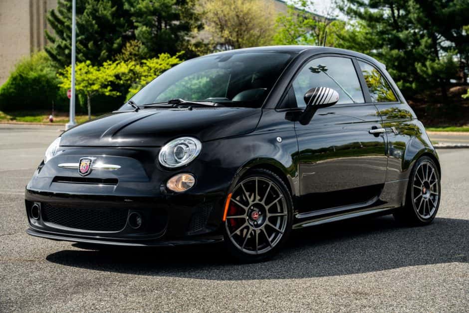2017 Fiat 500 (2012-2019) sold for $19,253