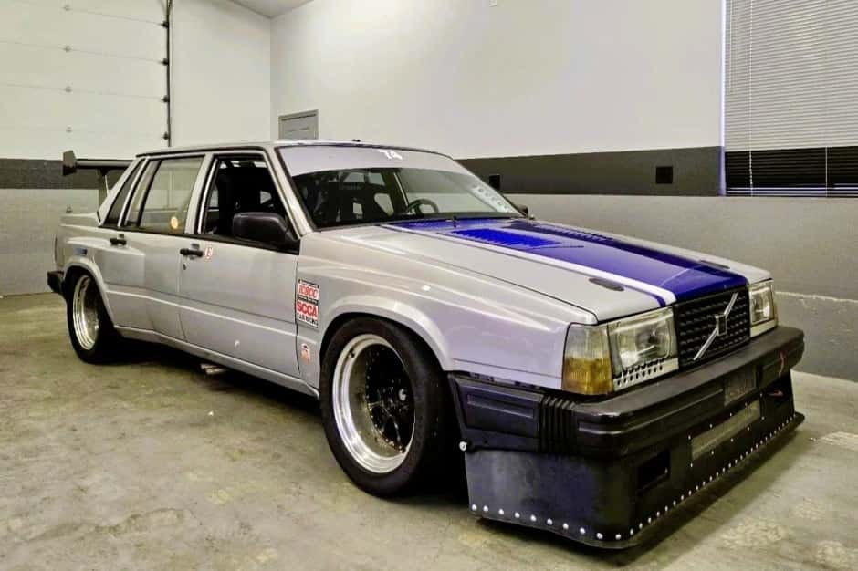 1985 Volvo 700-Series sold for $16,500
