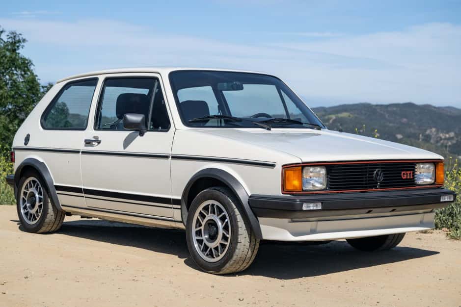 1983 Volkswagen GTI Mk1 sold for $18,000