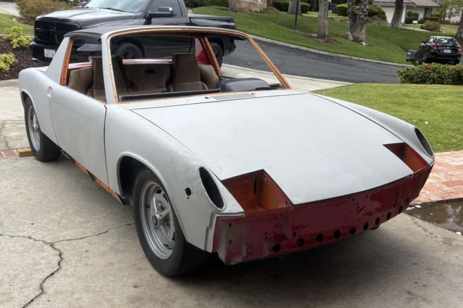 1974 Porsche 914 1.7/1.8/2.0 sold for $8,000