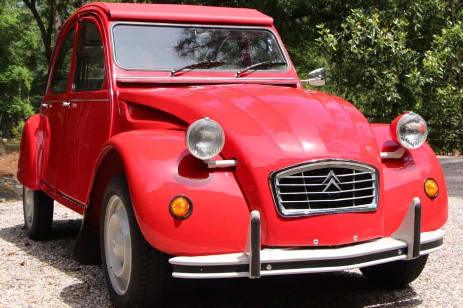 1985 Citroen 2CV sold for $20,000