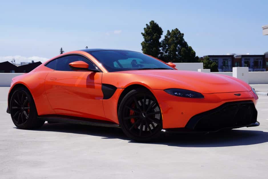 2019 Aston Martin V8 Vantage (2006+) sold for $73,000