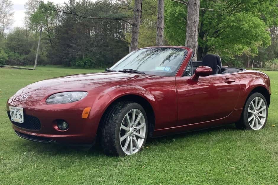 2007 Mazda NC MX-5 Miata sold for $13,750