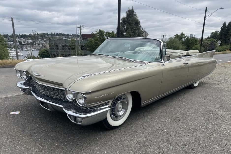1960 Cadillac Eldorado (1959-1960) sold for $105,000
