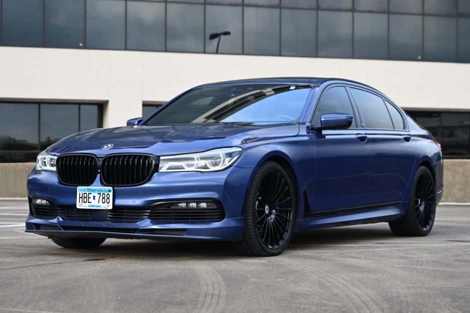 2017 BMW G11/G12 7-Series sold for $41,250
