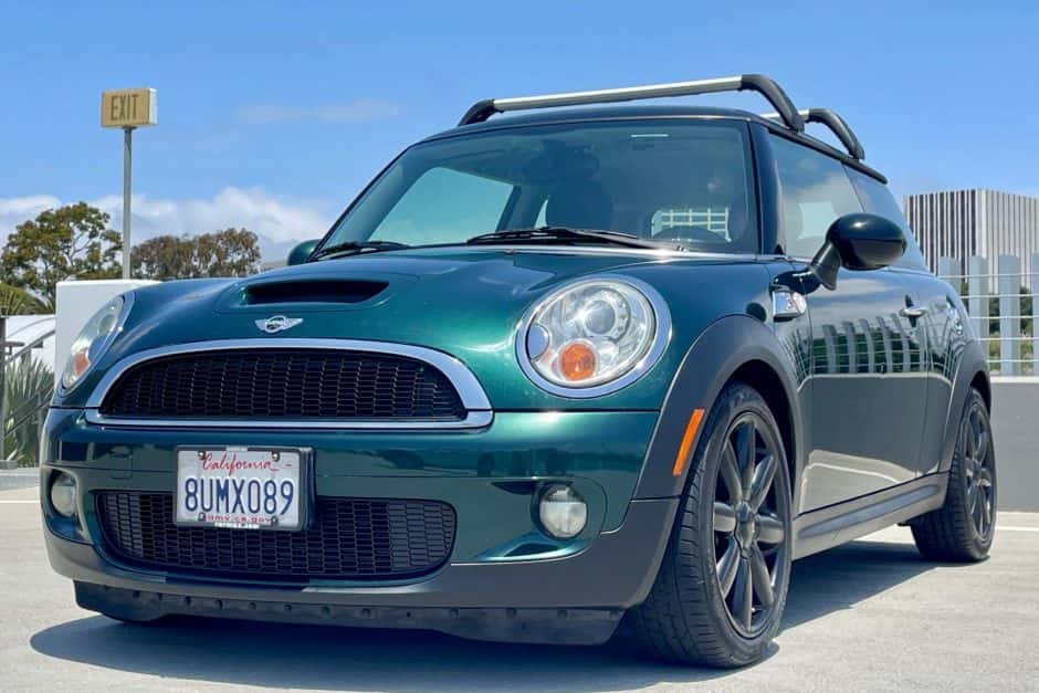 2010 Mini R56 Cooper, Cooper S, and John Cooper Works sold for $7,900