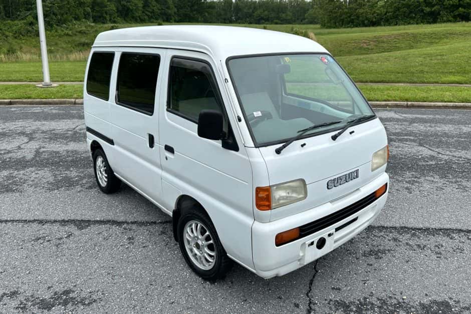 1997 Suzuki Every sold for $5,500