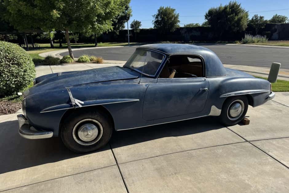 1957 Mercedes-Benz 190SL sold for $50,750
