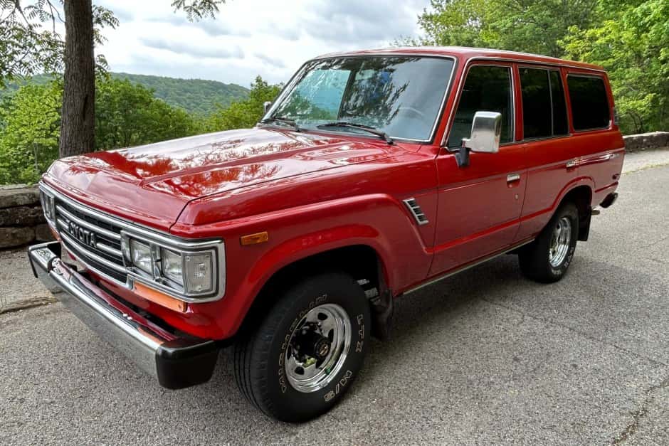 1989 Toyota Land Cruiser 60-Series sold for $31,000