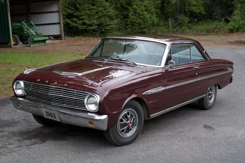 1963 Ford Falcon sold for $13,250