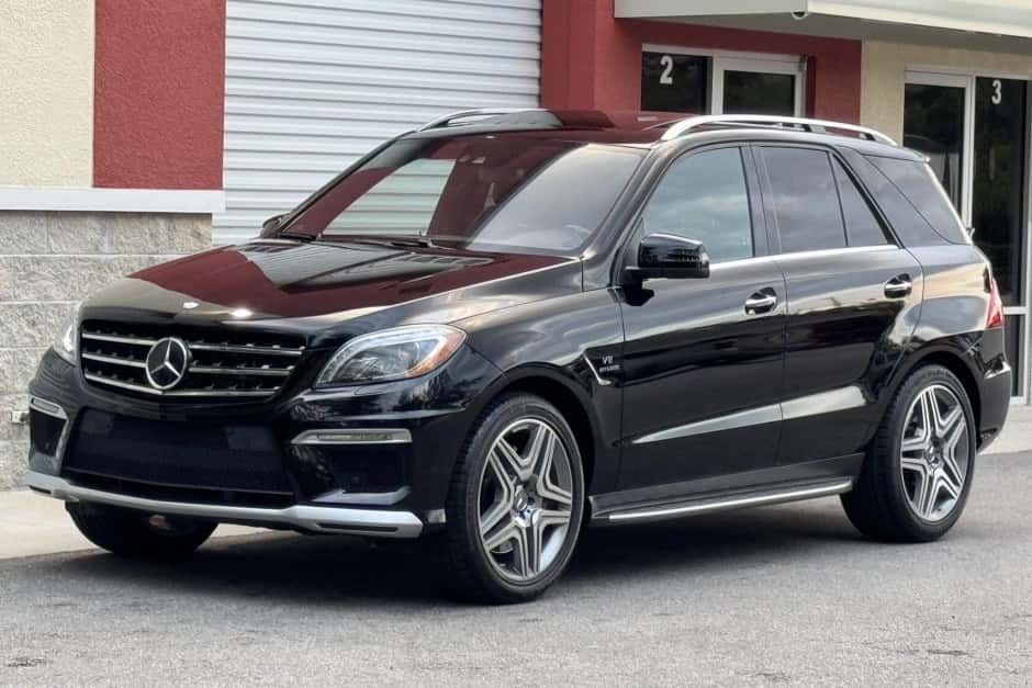 2012 Mercedes-Benz M-Class & GLE-Class sold for $25,000