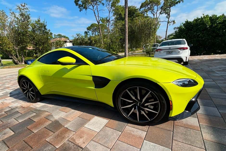 2019 Aston Martin V8 Vantage (2006+) sold for $65,500