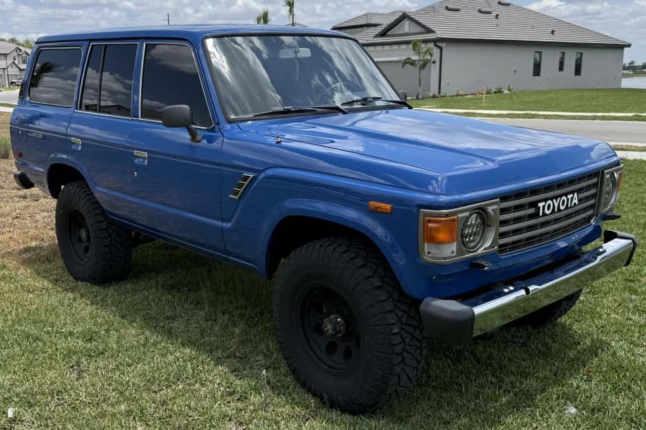 1984 Toyota Land Cruiser 60-Series sold for $18,250