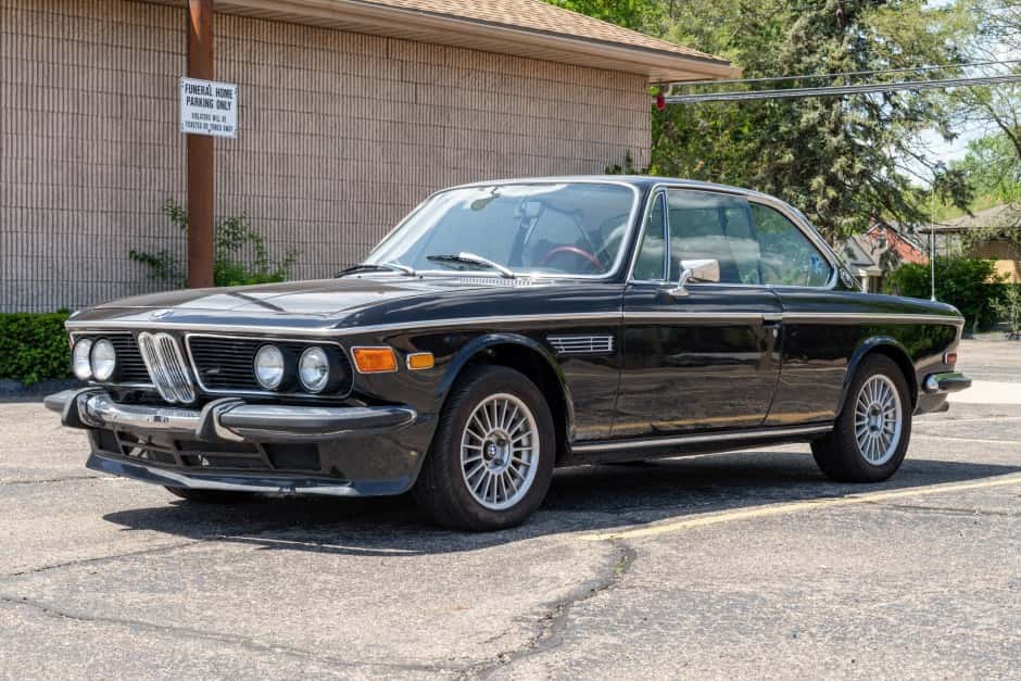 1973 BMW E9 Coupe sold for $33,000