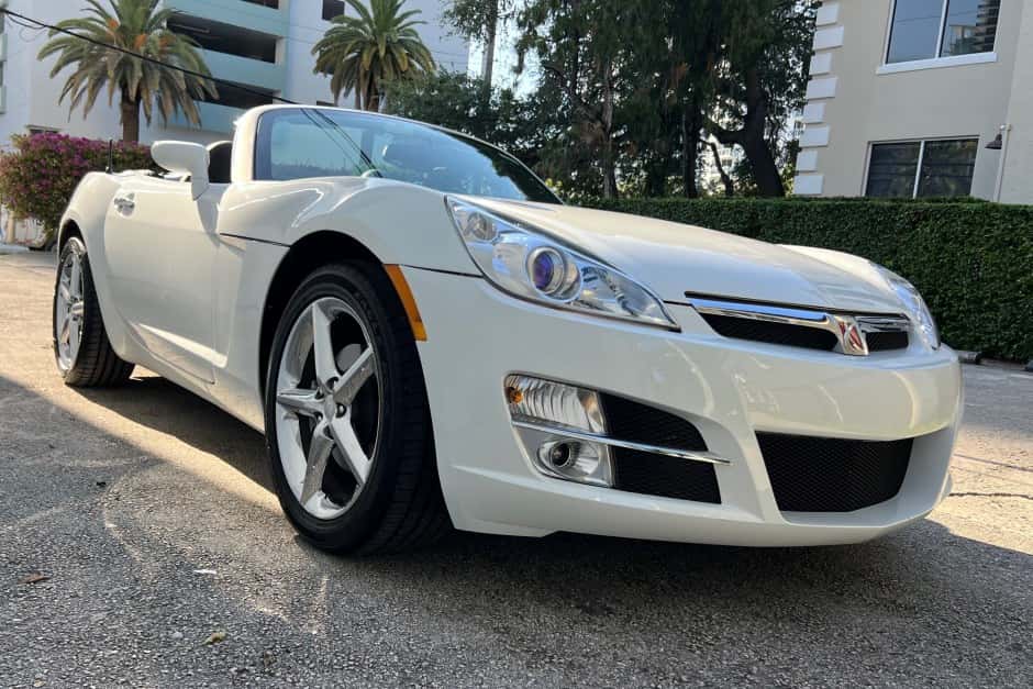 2007 Saturn Sky sold for $8,400