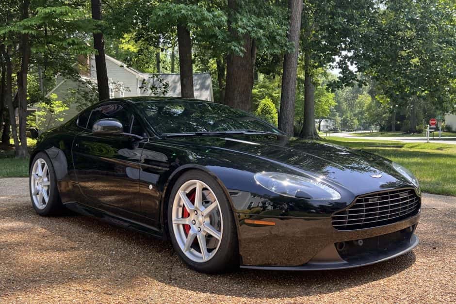 2016 Aston Martin V8 Vantage (2006+) sold for $45,000