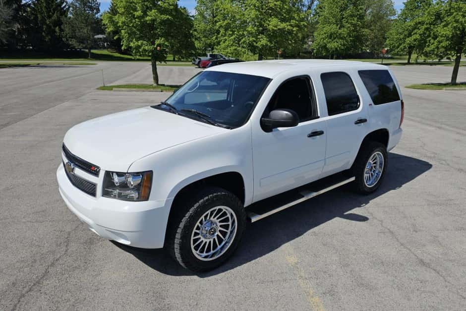 2009 Chevrolet Tahoe GMT900 sold for $21,000