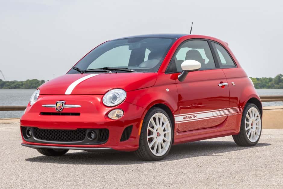 2013 Fiat 500 (2012-2019) sold for $20,100