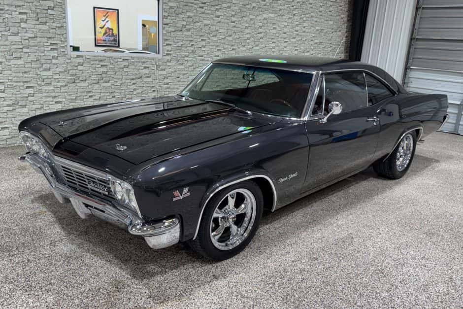 1966 Chevrolet Impala (1965-1970) sold for $76,000