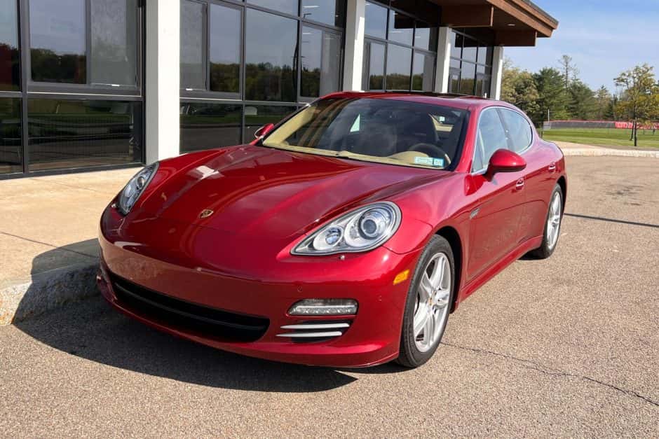 2010 Porsche Panamera sold for $29,500