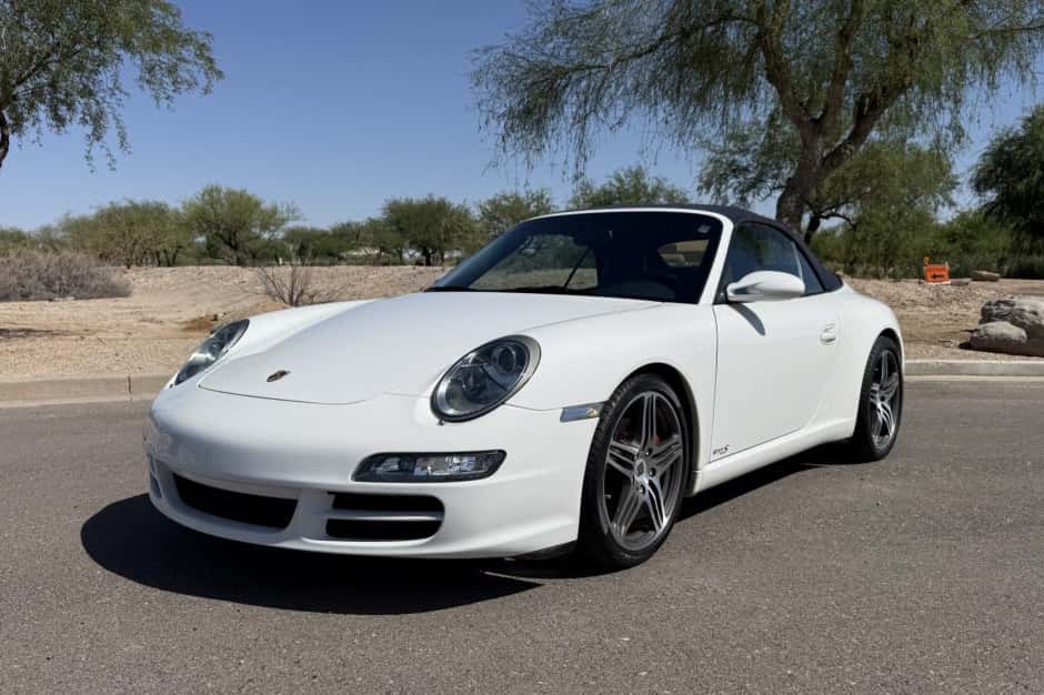 2006 Porsche 997 911 (Non-Turbo/GT2/GT3) sold for $28,000