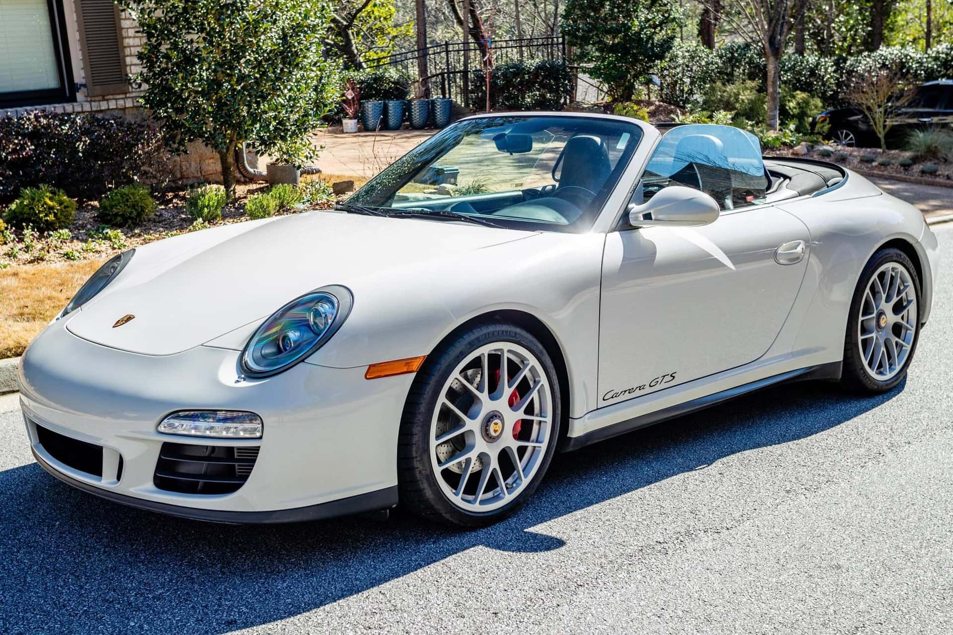 2012 Porsche 997 911 sold for $79,273